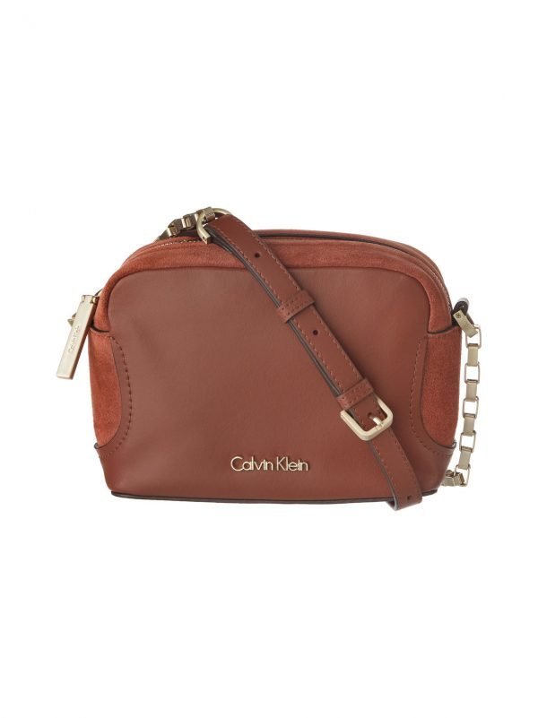 Calvin Klein Carolyn Suede Mini Crossbody Nahkalaukku