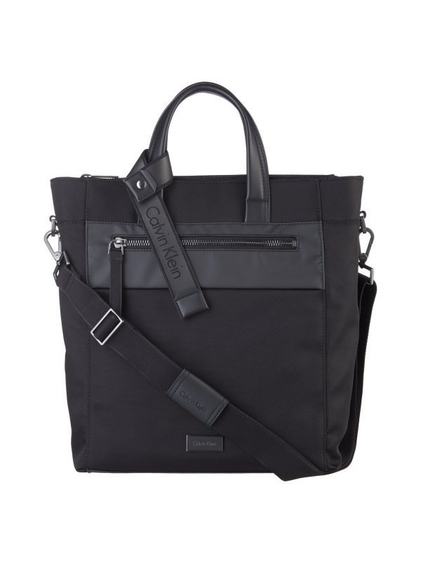 Calvin Klein Lars Tote Laukku