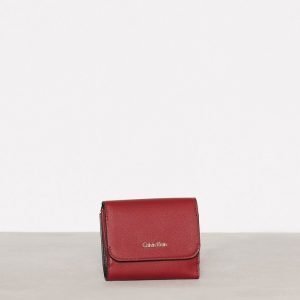 Calvin Klein Metropolitan Medium Wallet Lompakko Punainen / Vaaleanpunainen