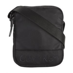 Calvin Klein Shadow Mini Reporter Laukku