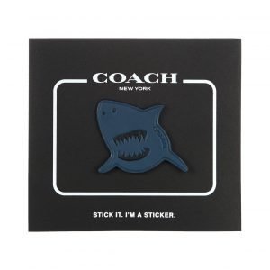 Coach Sharky Tarra