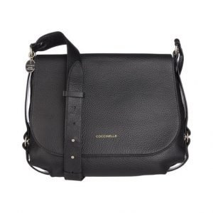 Coccinelle Alpha Crossbody Nahkalaukku