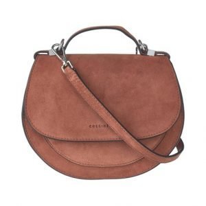 Coccinelle Sirio Mini Crossbody Mokkanahkalaukku