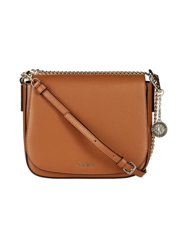 Dkny Sutton Chain Medium Flap Saddle Crossbody Nahkalaukku