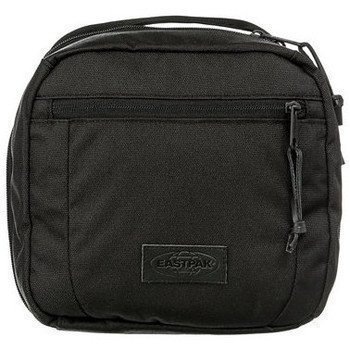 Eastpak kosmetiikkalaukku