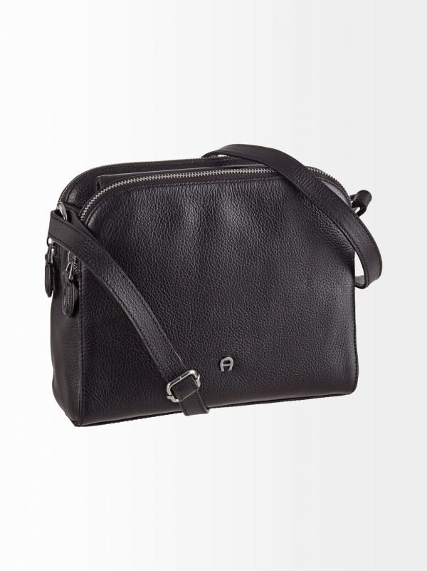 Etienne Aigner M Crossbody Nahkalaukku