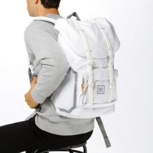 Herschel Little America