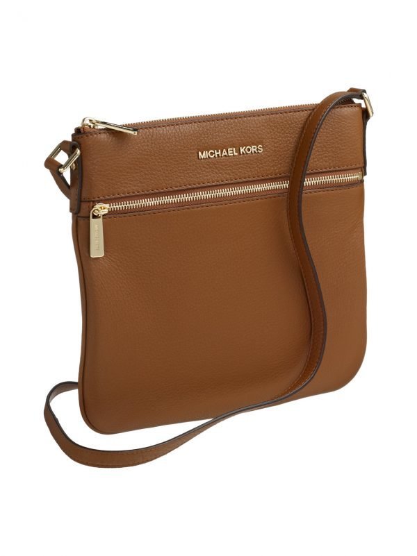 Michael Kors Bedford Flat Crossbody Nahkalaukku