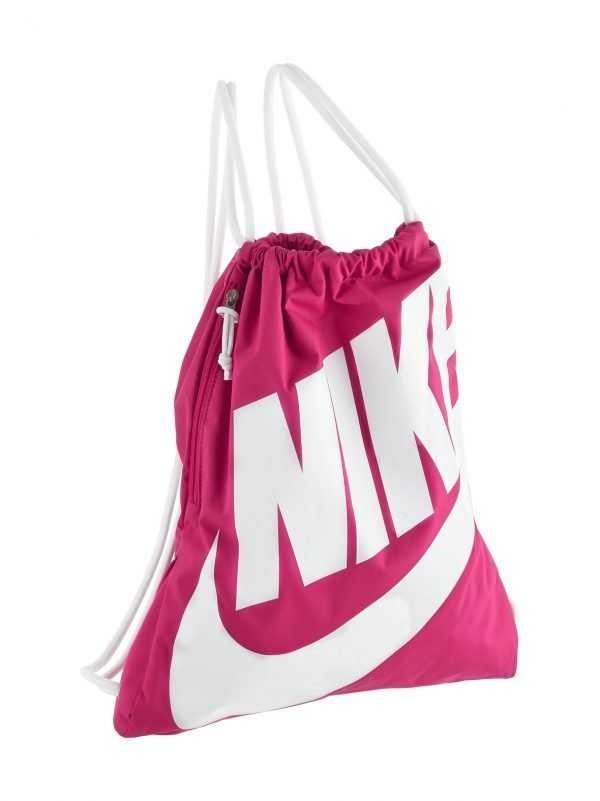 Nike Treenikassi