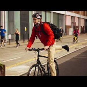 Targus Work + Play Cycling Pyöräilyreppu Musta 28 L